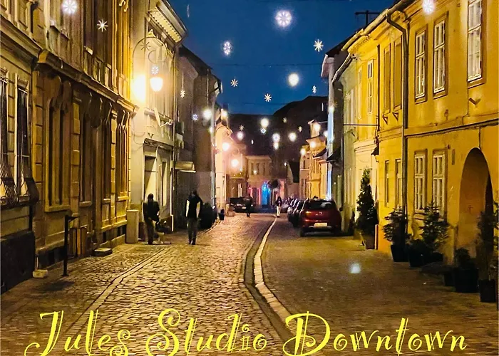 Jules Studio Downtown